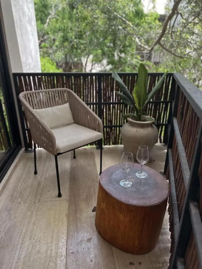 Bello Estudio En Ophelia Tulum C9 Mexico